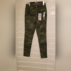 Tinsel Towm Camo skinny Jeans